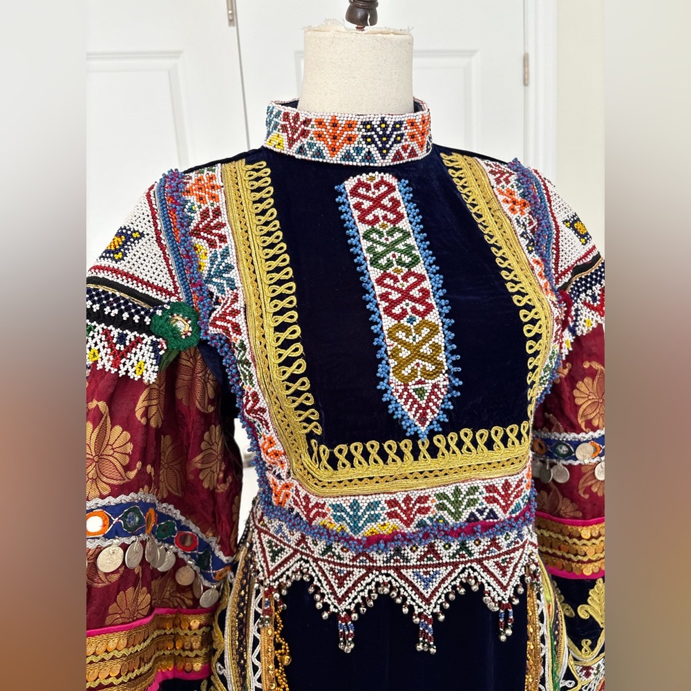 Elegant Multicolor Embroidered Dress Afghan Henna Night Bridal Dress - Picture 6 of 15